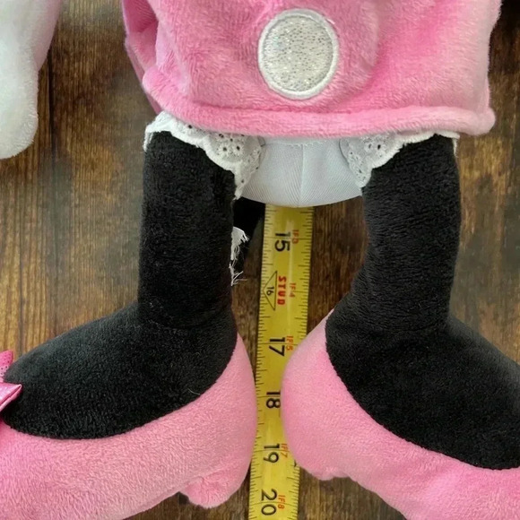 Disney Minnie Mouse plushie/stuffed animal - Picture 7 of 8